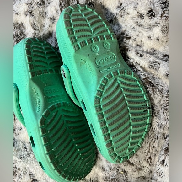 Crocs Mint Classic Clog - Picture 3 of 3